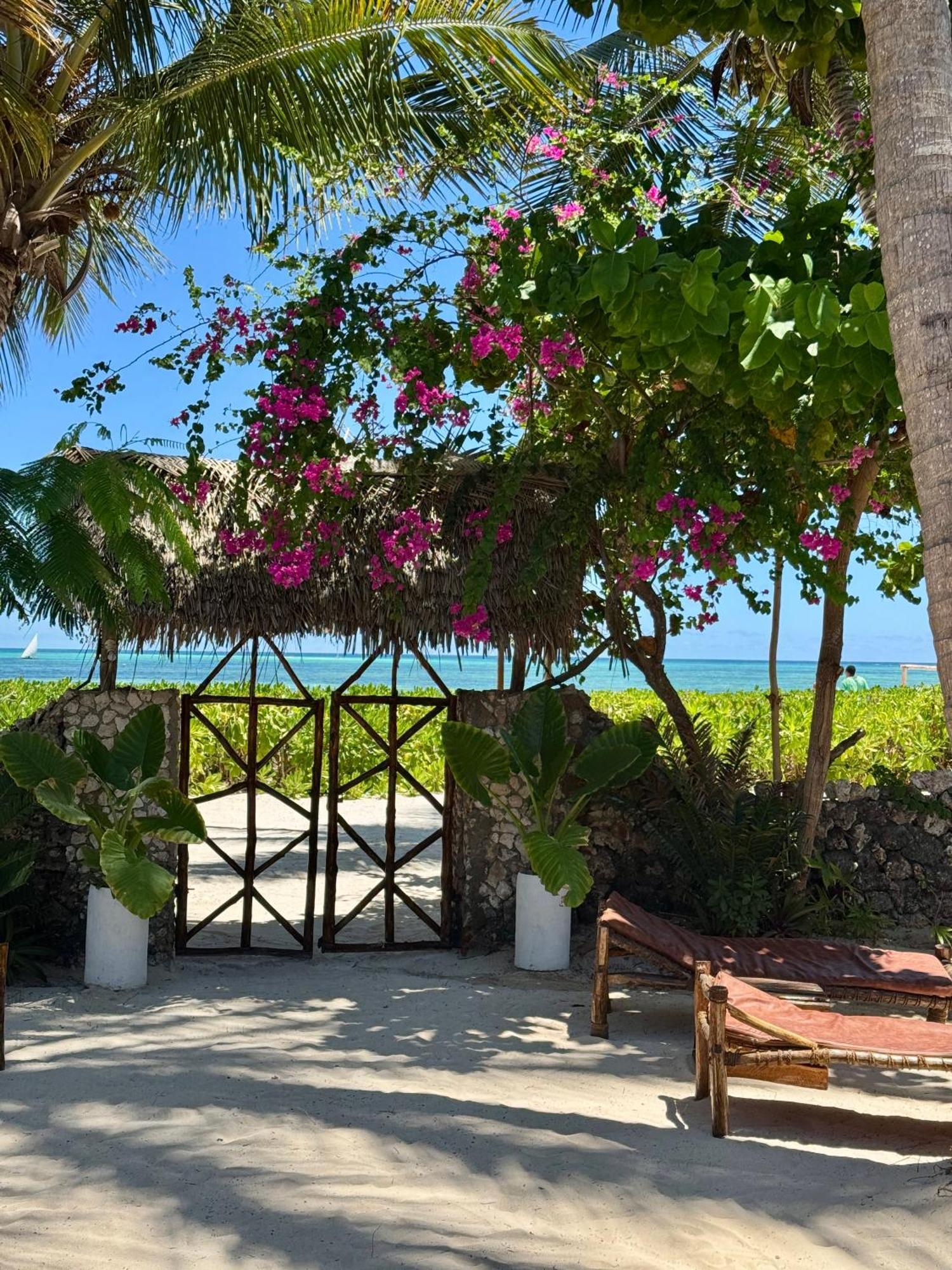 Villa Kipara - Private Beach & Pool Pwani Mchangani Eksteriør bilde